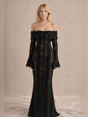 NWOT House Of CB Belle Off-Shoulder Black Lace Evening Gown Small Dress Maxi